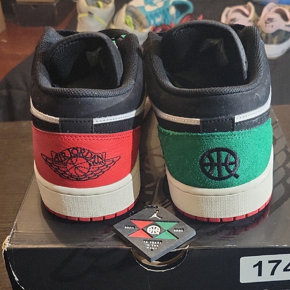 Air Jordan 1 Low "Quai 54" (2023) Mens 12 EUC W/Box & Hangtag - Picture 5 of 11